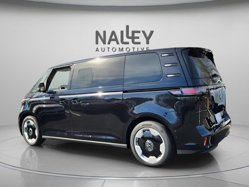 New 2025 Volkswagen ID. Buzz Pro S Plus image 3