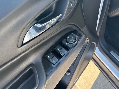 Certified 2023 Chevrolet Equinox Premier image 11