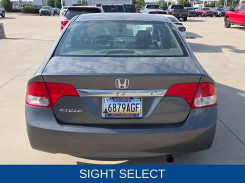 Used 2011 Honda Civic DX-VP image 4