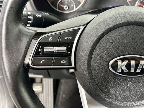 Used 2020 Kia Optima SE image 20