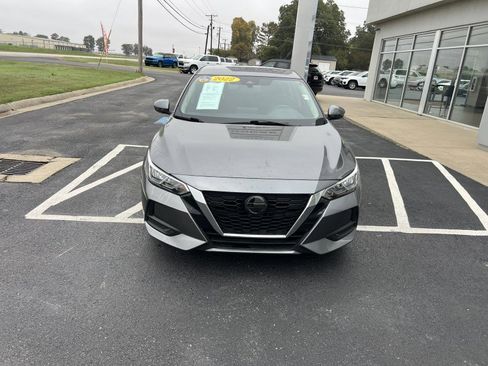 Used 2022 Nissan Sentra SV w/ All-Weather Package image 2