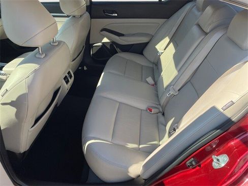 Used 2019 Nissan Altima 2.5 SL image 13