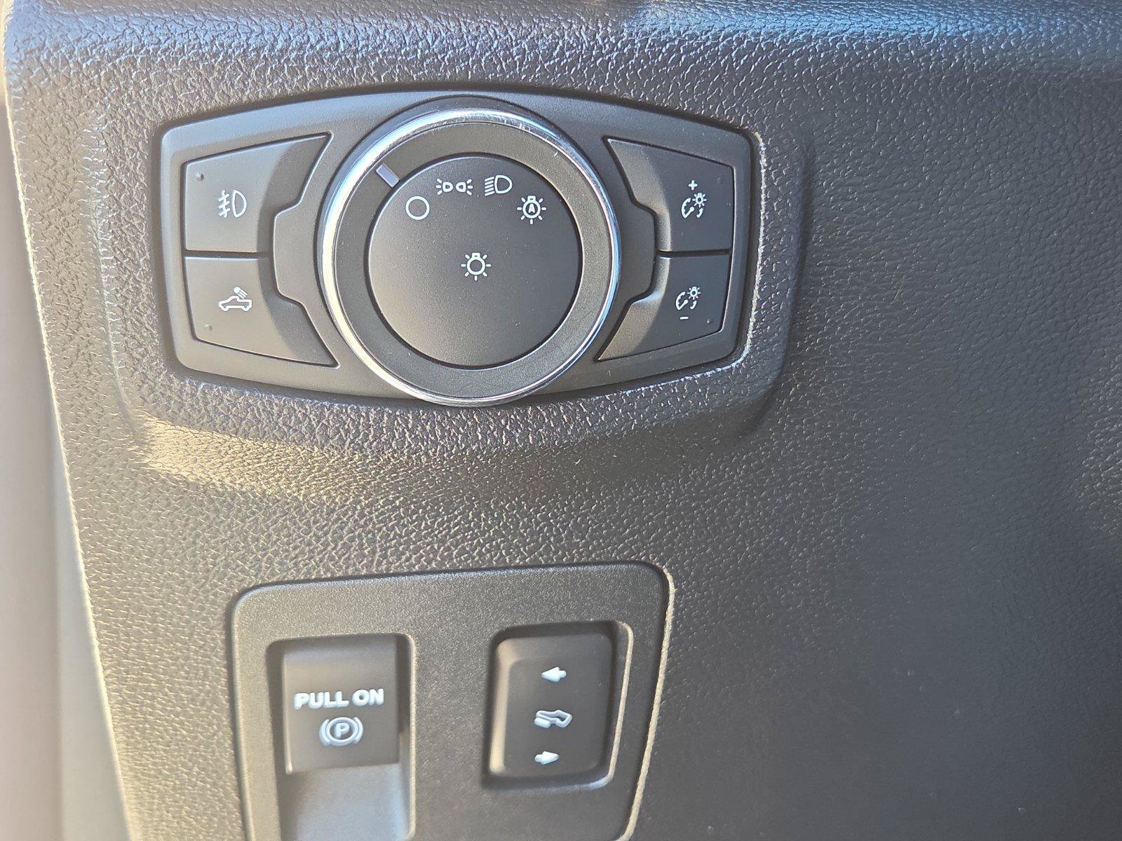 Used 2020 Ford F150 Platinum w/ Equipment Group 701A Luxury AWD/4WD image 22