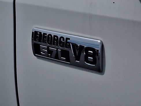 Used 2020 Toyota Tundra Limited w/ Limited Premium Package AWD/4WD image 34
