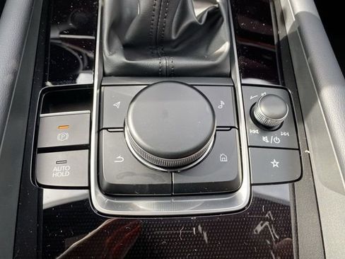 New 2026 MAZDA MAZDA3 2.5 S Hatchback w/ Premium Pkg image 23