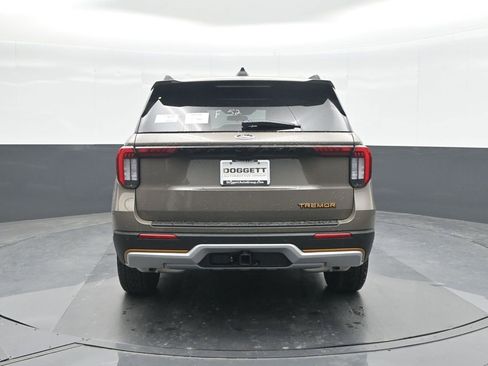 New 2026 Ford Explorer Tremor image 17