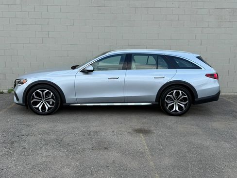 Used 2024 Mercedes-Benz E 450 4MATIC All-Terrain Wagon w/ Digital Light Package image 6