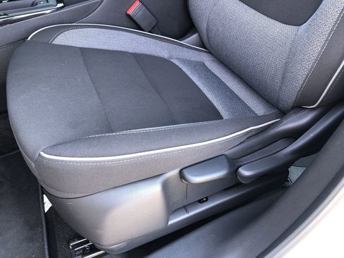 Used 2025 Chevrolet TrailBlazer LS image 21