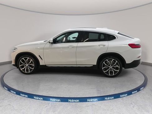 Used 2021 BMW X4 xDrive30i w/ Premium Package image 9