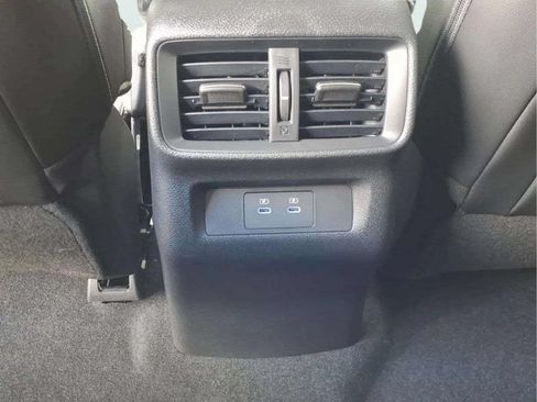 New 2026 Nissan Murano SV AWD/4WD image 17