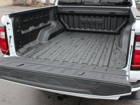 New 2025 GMC Canyon Elevation w/ Convenience Package image 46