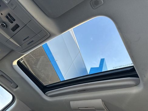 Used 2019 Chevrolet Tahoe LT AWD/4WD image 40