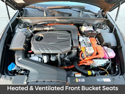 New 2025 Hyundai Sonata Limited image 13