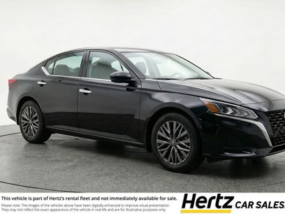 Used 2025 Nissan Altima 2.5 SV