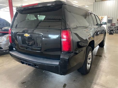 Used 2015 Chevrolet Suburban LTZ AWD/4WD image 6