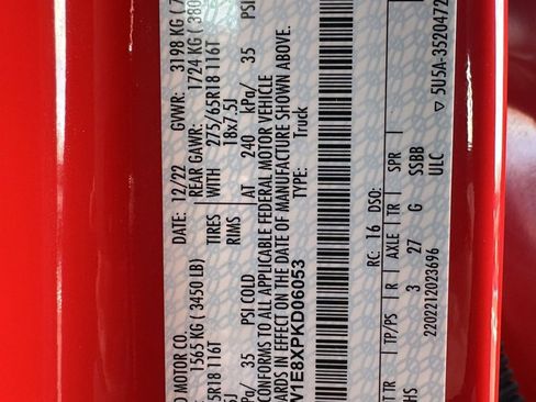 Used 2023 Ford F150 Lariat w/ Trailer Tow Package image 16