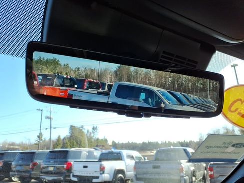 Used 2025 Toyota Tacoma TRD Off-Road AWD/4WD image 29