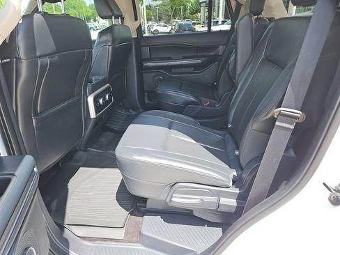 Used 2023 Ford Expedition XLT RWD image 22