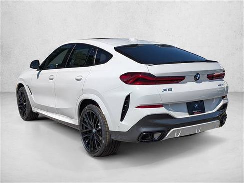 New 2027 BMW X6 xDrive40i w/ Climate Comfort Package AWD/4WD image 9