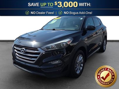Used 2017 Hyundai Tucson SE w/ SE Popular Package 02