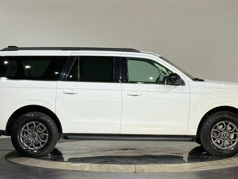 Used 2025 Ford Expedition Max Active AWD/4WD image 11