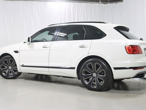 Used 2020 Bentley Bentayga Design Series AWD/4WD image 8