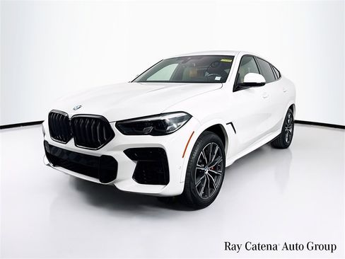 Used 2023 BMW X6 xDrive40i w/ M Sport Package image 3