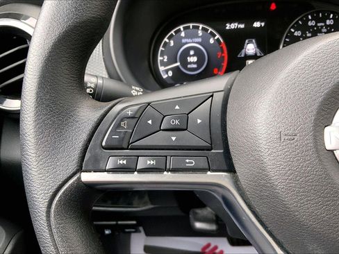 Used 2024 Nissan Kicks SV image 18