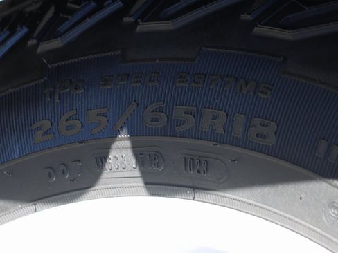 Used 2020 Chevrolet Silverado 1500 LT w/ All-Star Edition image 38