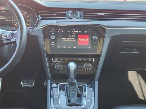 Used 2019 Volkswagen Arteon SEL FWD image 18