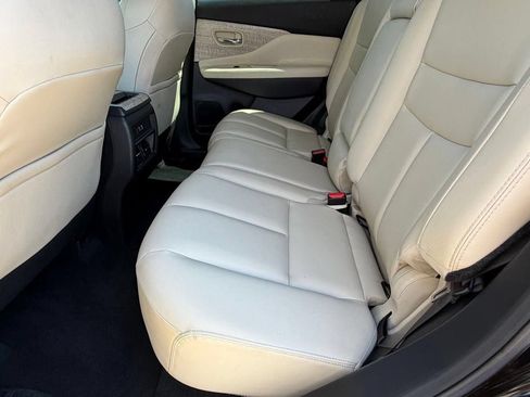 Used 2024 Nissan Murano SV FWD image 10