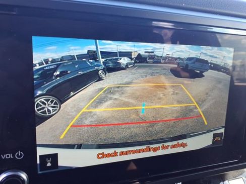 Used 2026 Toyota Tundra SR image 12