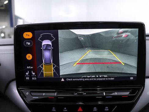 Used 2024 Volkswagen ID.4 S image 6