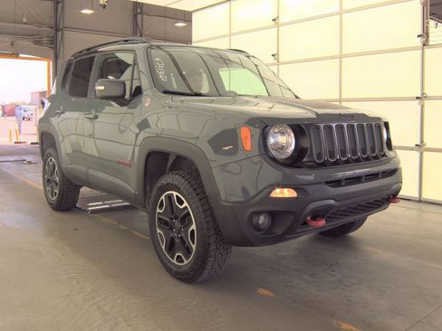 Used 2016 Jeep Renegade Trailhawk image 1