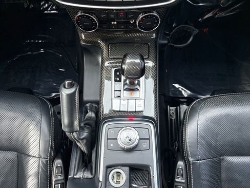 Used 2017 Mercedes-Benz G 550 image 12