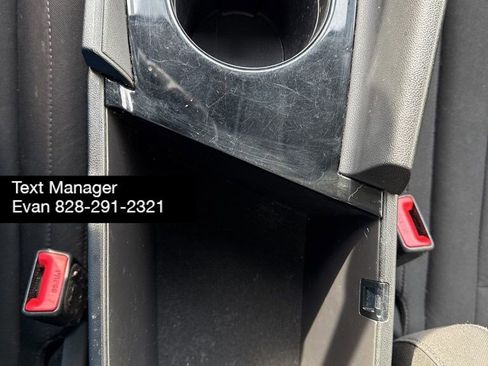 Used 2023 Hyundai Elantra SEL w/ Convenience Package image 24