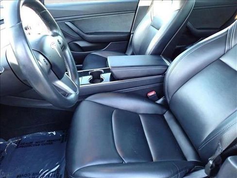 Used 2018 Tesla Model 3 Long Range image 11