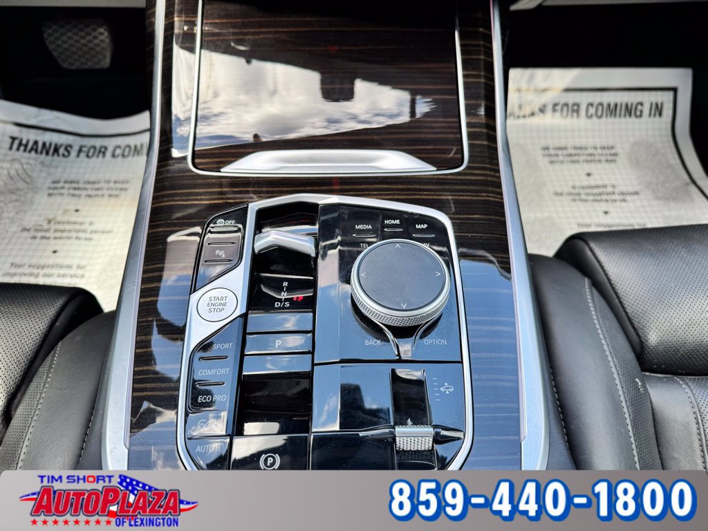 Used 2025 BMW X7 xDrive40i AWD/4WD image 30