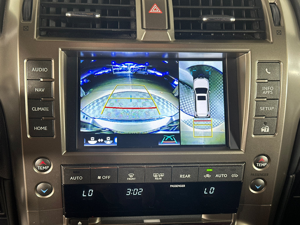 Used 2021 Lexus GX 460 Luxury w/ Accessory Package AWD/4WD image 29