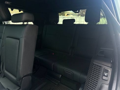 Used 2025 Toyota Sequoia Limited w/ Tow Technology Package AWD/4WD image 38