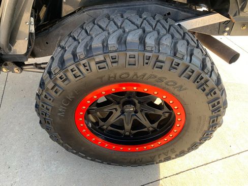 Used 2010 Jeep Wrangler Unlimited Rubicon w/ Dual Top Group image 16