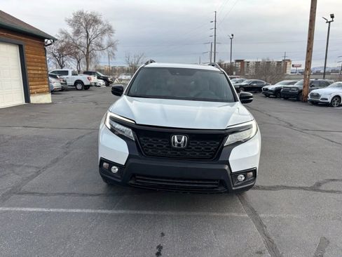 Used 2021 Honda Passport Elite image 2