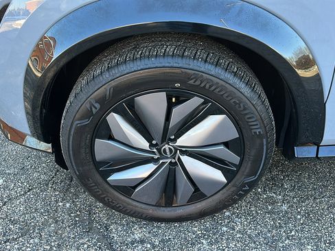 Certified 2024 Nissan Ariya AWD image 8