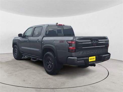 New 2026 Nissan Frontier PRO-4X w/ Pro-4x Convenience Package image 3