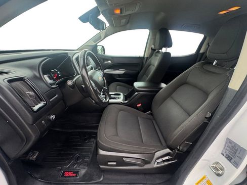 Used 2021 Chevrolet Colorado LT w/ LT Convenience Package image 10