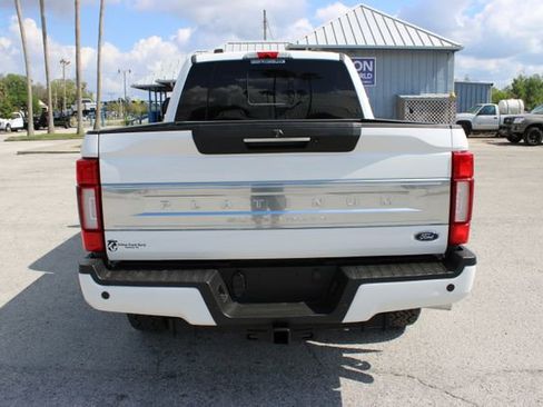 Used 2022 Ford F250 Platinum AWD/4WD image 9