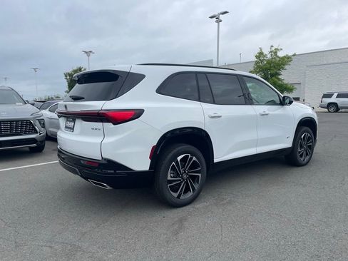 New 2026 Buick Enclave Sport Touring w/ Power Package FWD image 8