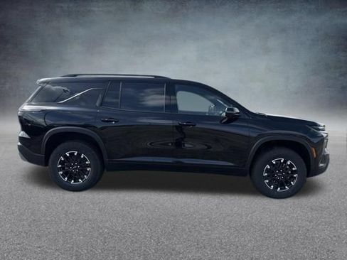 New 2026 Chevrolet Traverse Z71 w/ Enhanced Driving Package AWD/4WD image 5