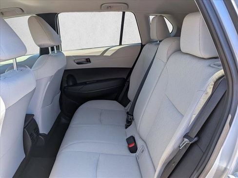 Used 2024 Toyota Corolla Cross L AWD/4WD image 17