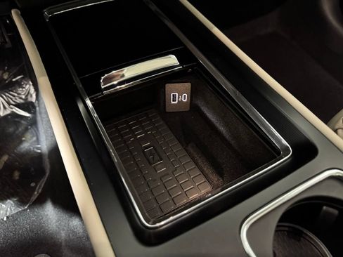 New 2026 Lincoln Corsair Premiere AWD/4WD image 38